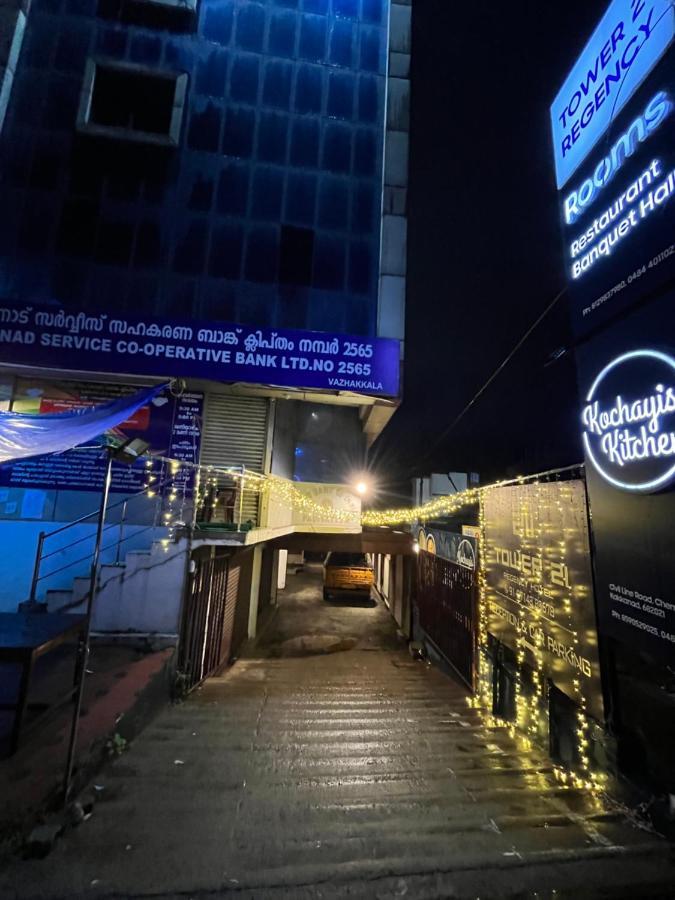 Tower 21 Regency Hotel Kochi Luaran gambar